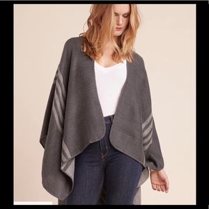 Charcoal BB Dakota Poncho